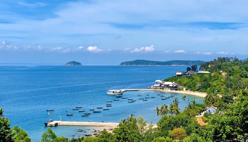 Khám Phá Bãi Hương Cù Lao Chàm: Viên Ngọc Ở Biển Đông